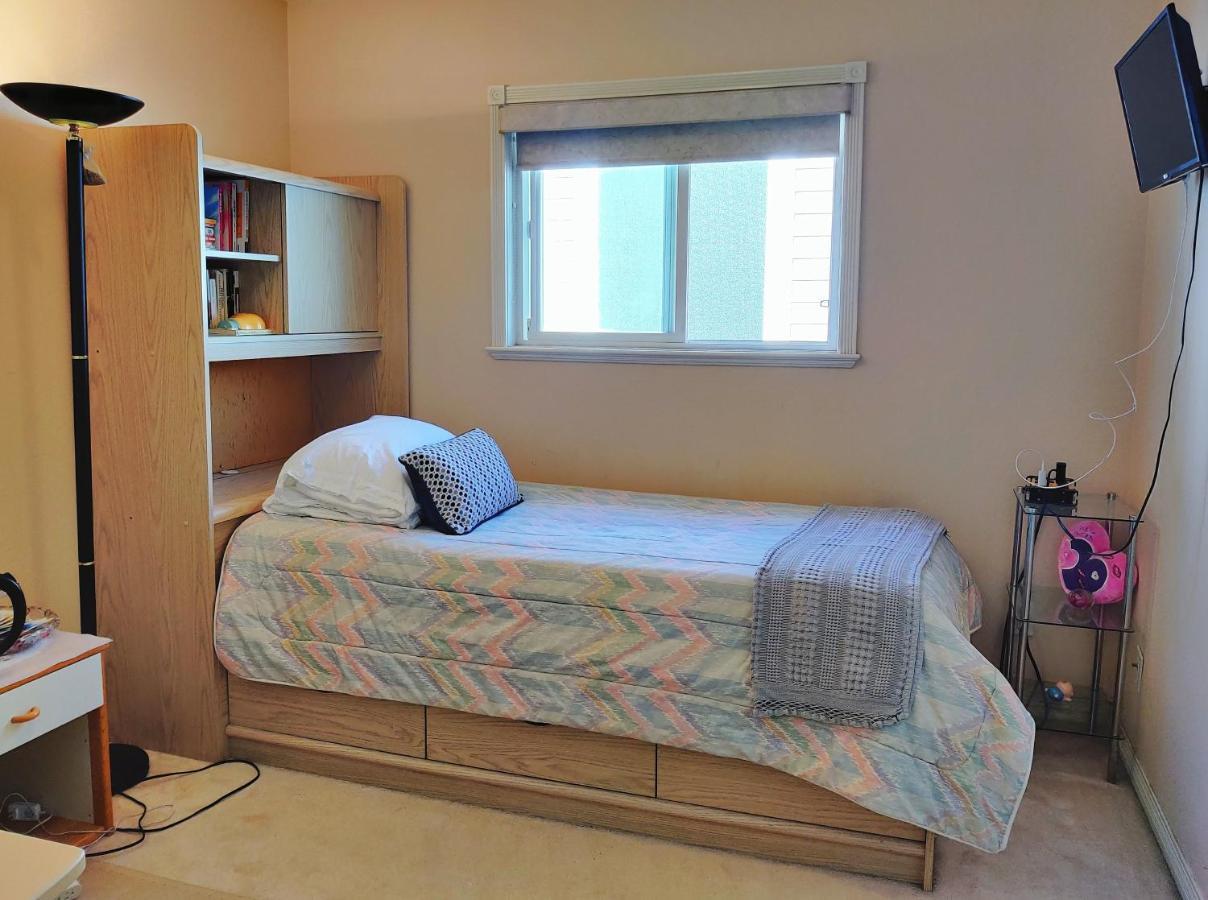 Helen'S House / Close To Skytrain And Airport 밴쿠버 외부 사진